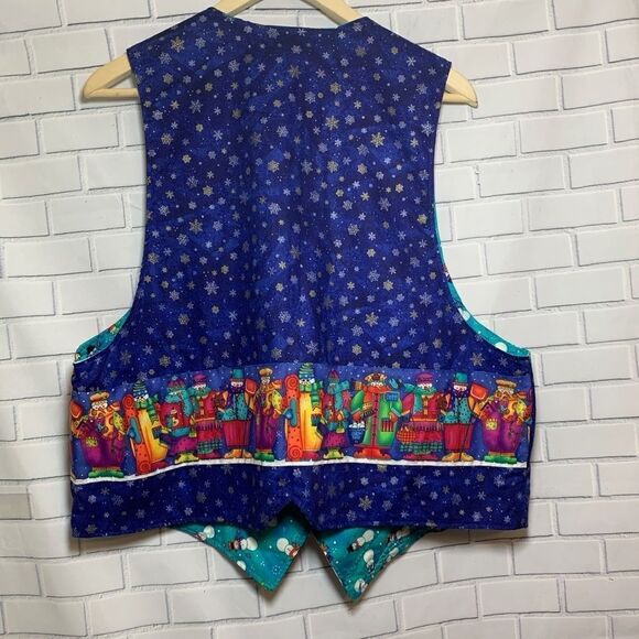 Not So Ugly Christmas Vest - Picture 2 of 6